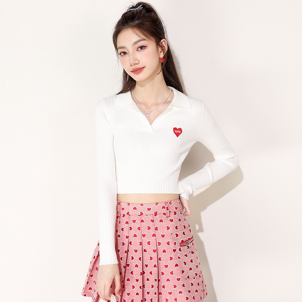 13841906.it CHOCOOLATE短款小个子Polo领修身长袖针织衫女