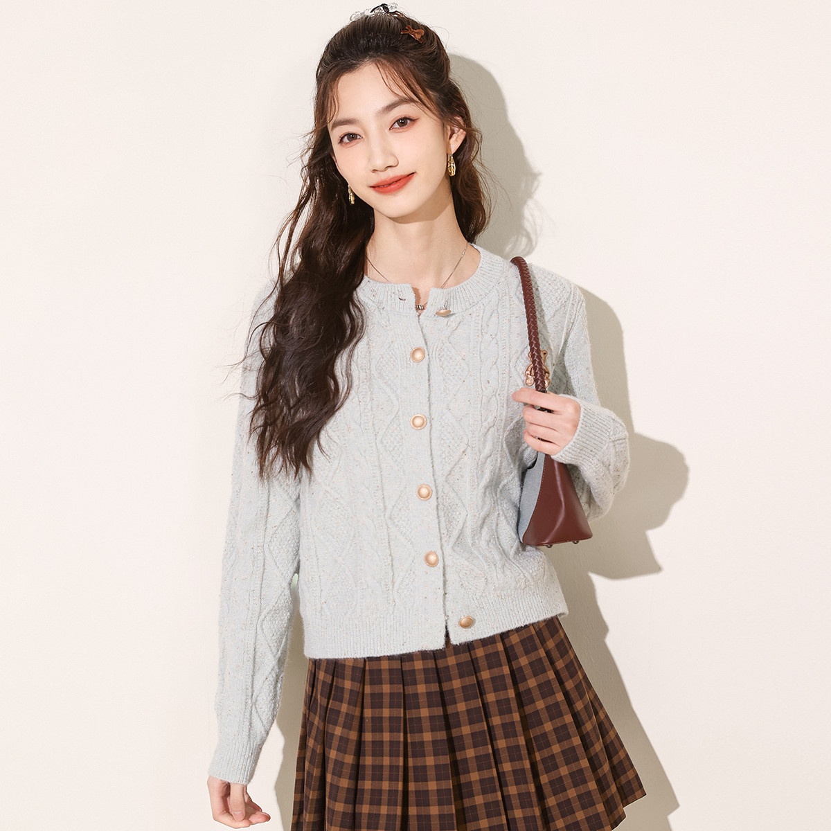 13841909.it ccaabb针织开衫女外套秋季休闲百搭圆领长袖女士毛衣