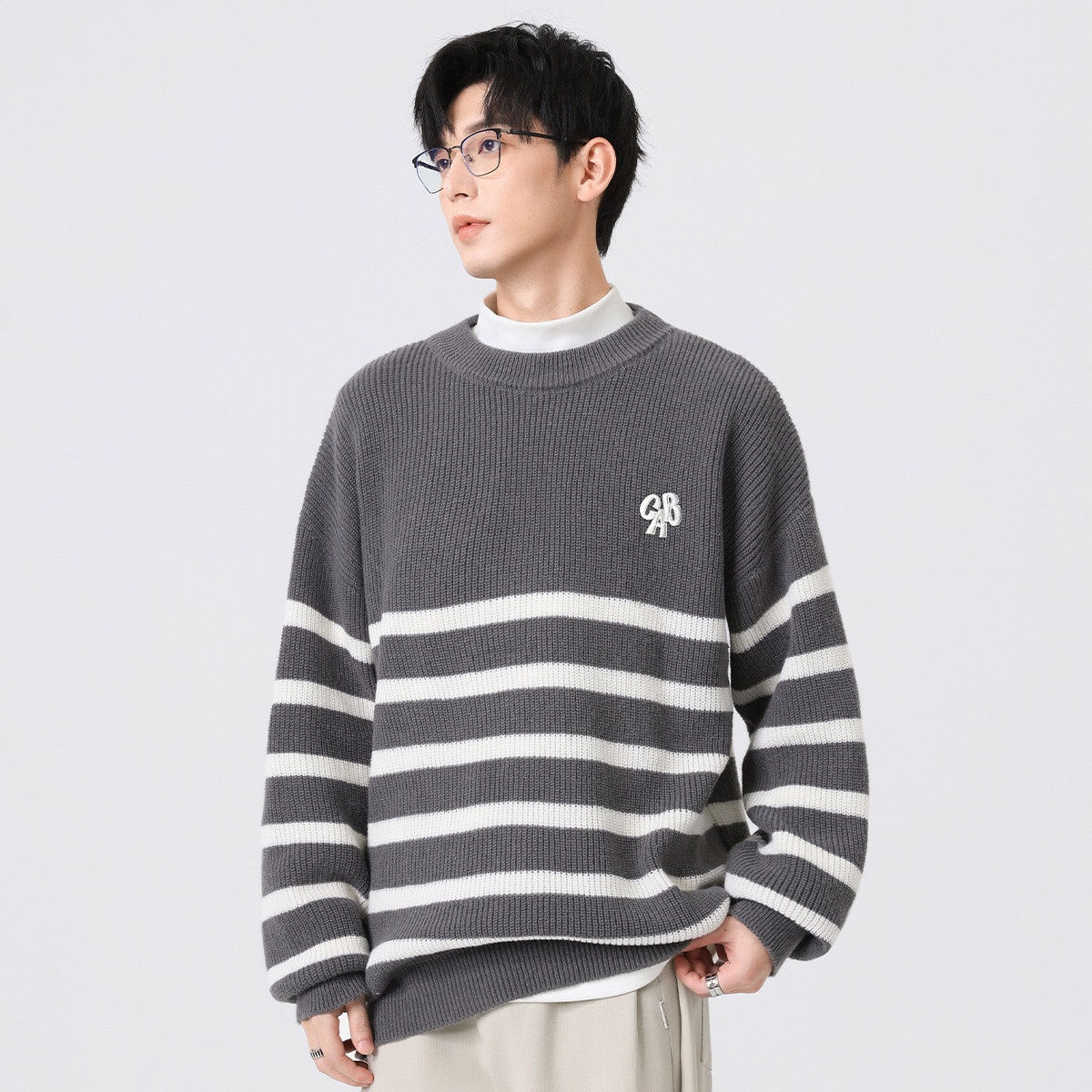 13848618.ccaabb【撞色拼接】秋冬男士毛衣休闲时尚百搭上衣