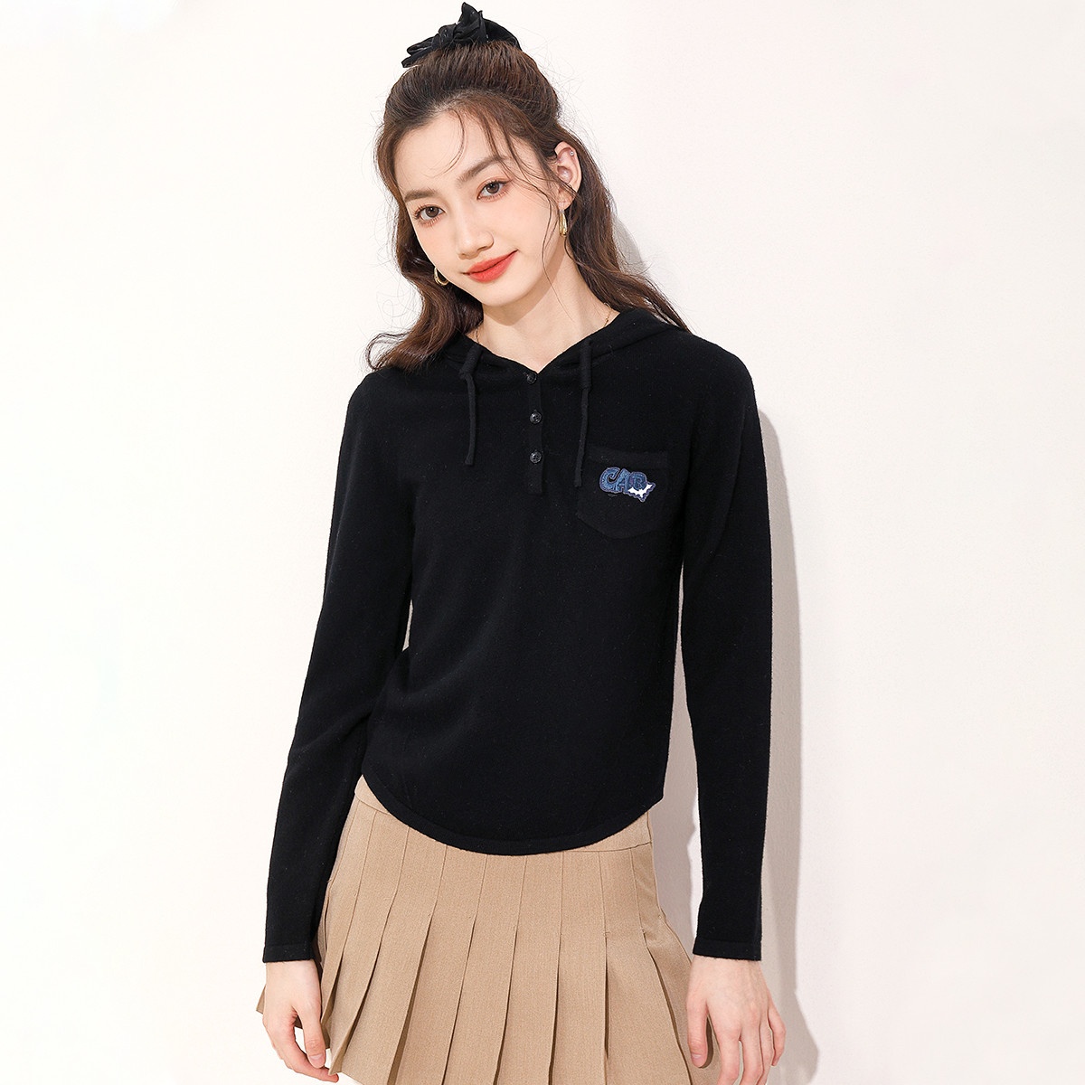 13848628.ccaabb连帽时尚潮流针织衫亲肤舒适春秋针织帽衫女