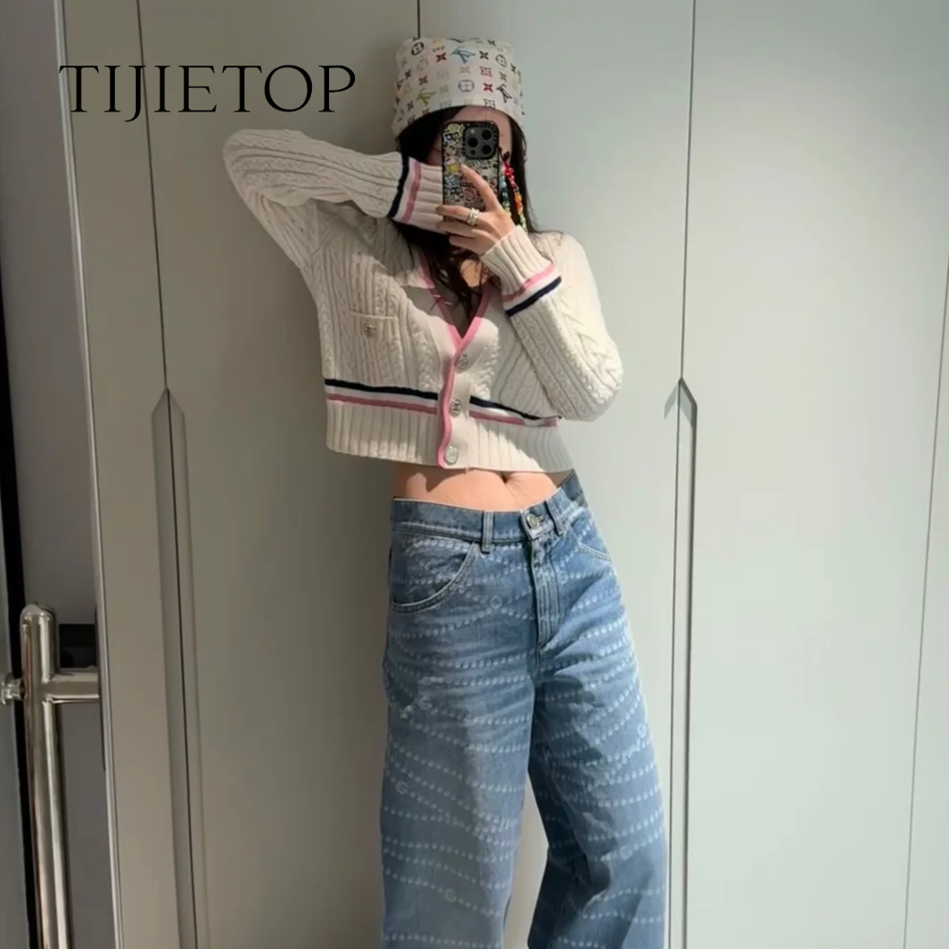 9607685.2026新款女士撞色温柔名媛风V领麻花编织羊毛针织开衫 020316938
