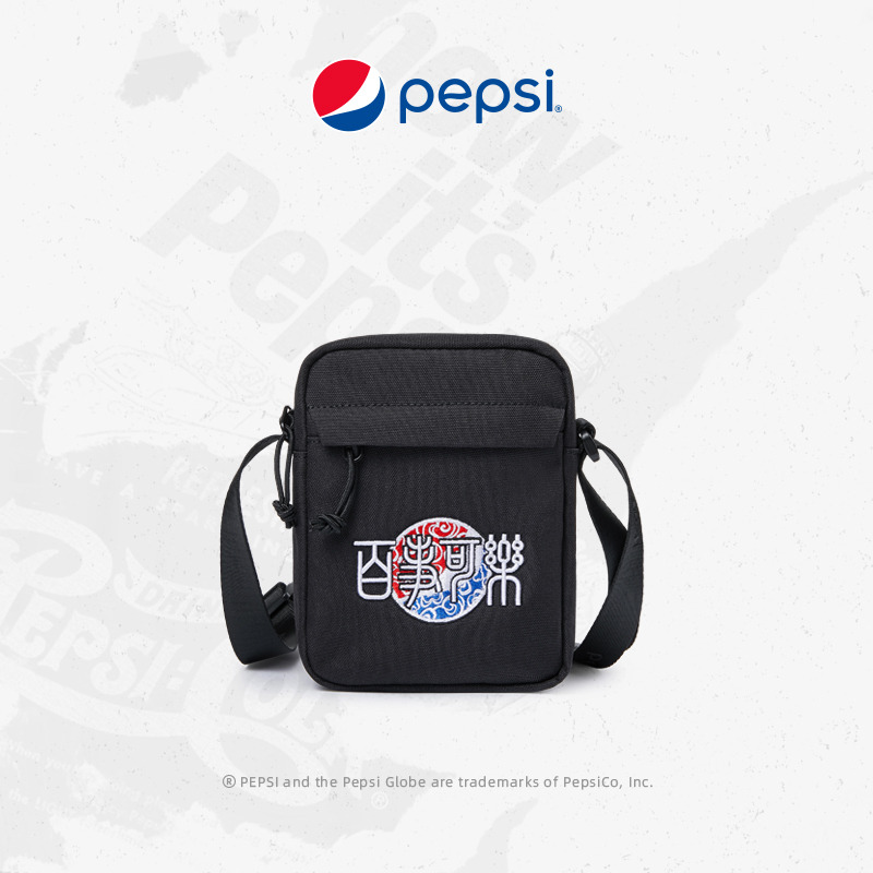 6862869.Pepsi百事 潮流男女包时尚尼龙休闲百搭单肩斜挎小包