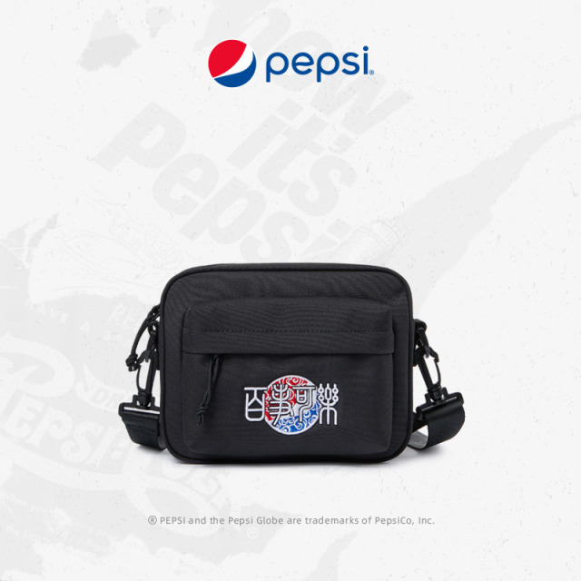 7319621.Pepsi百事 时尚尼龙休闲百搭单肩国潮小斜挎包