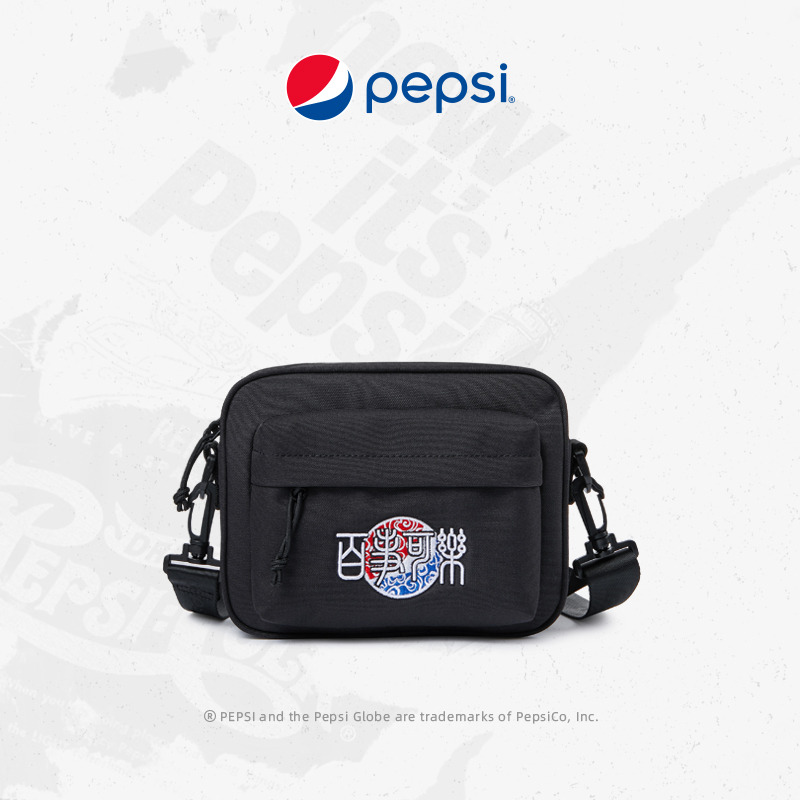 7319621.Pepsi百事 时尚尼龙休闲百搭单肩国潮小斜挎包