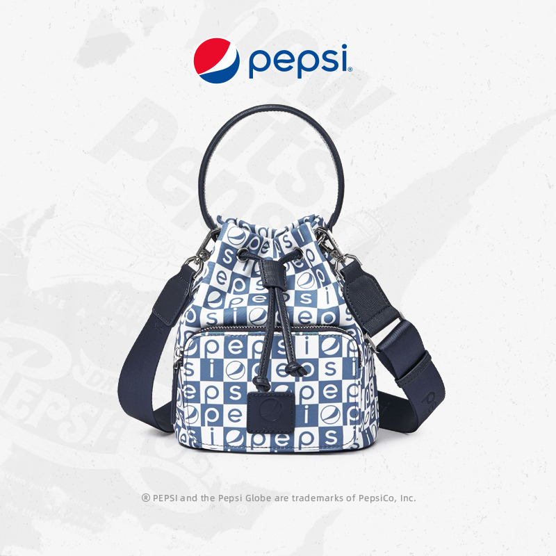 7319634.Pepsi百事 时尚休闲潮流个性经典花格单肩斜挎手提百搭