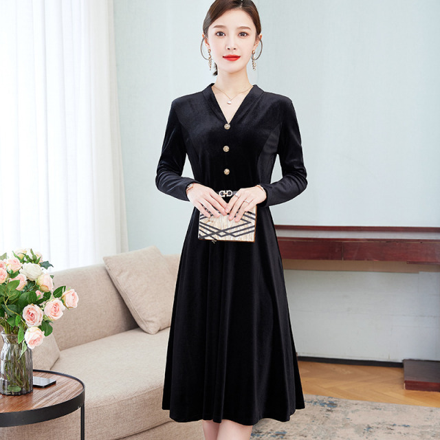 7368982.克里普 连衣裙女春季2022年新款韩版收腰修身气质女士