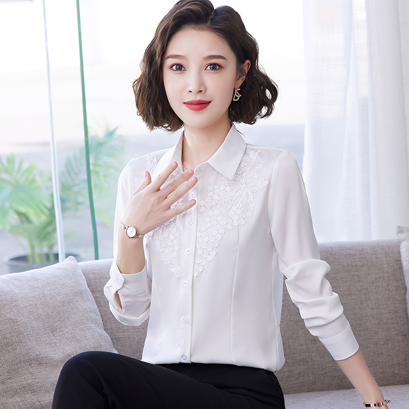 7398801.七玻威春秋新款时尚休闲百搭衬衫女打底衫【七玻威女装1】