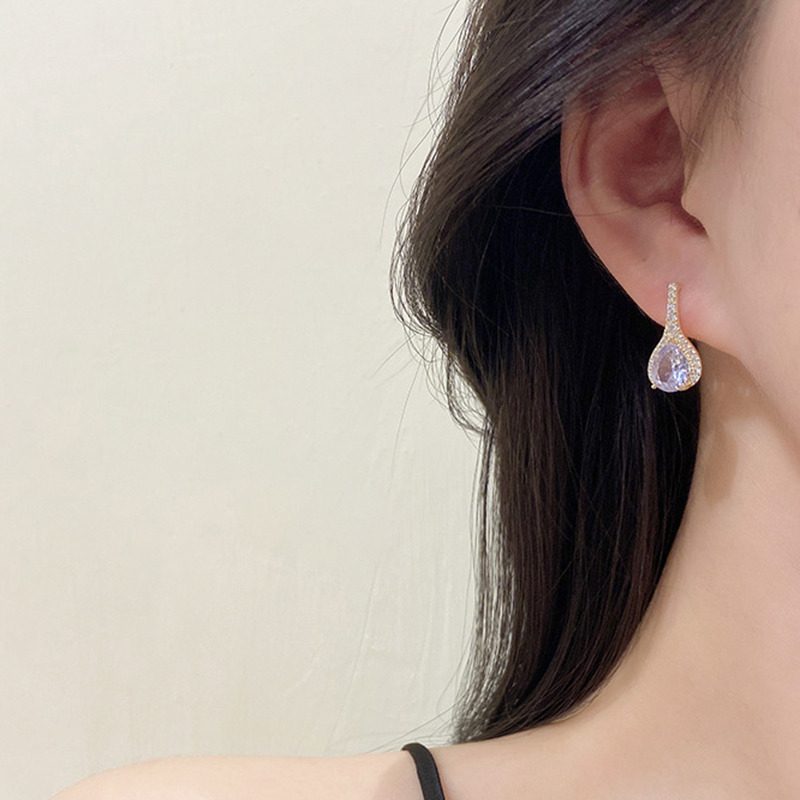 9978937.晶芭莎 锆石水滴耳环女in潮几何形耳钉