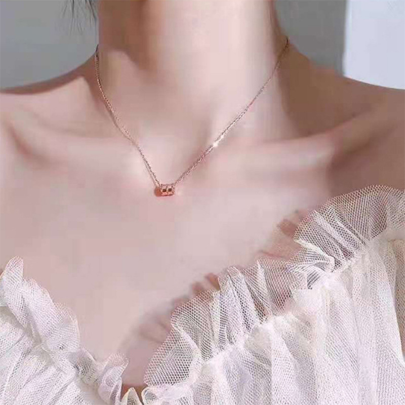 9979055.晶芭莎 钛钢小蛮腰网红ins简约锁骨链不掉色
