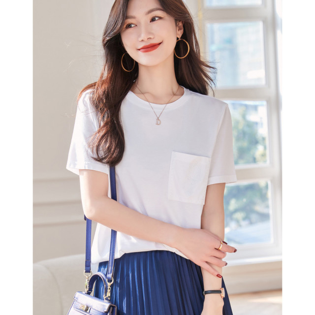 7538130.纯白短袖t恤女夏季简约时尚圆领创意休闲口袋上衣