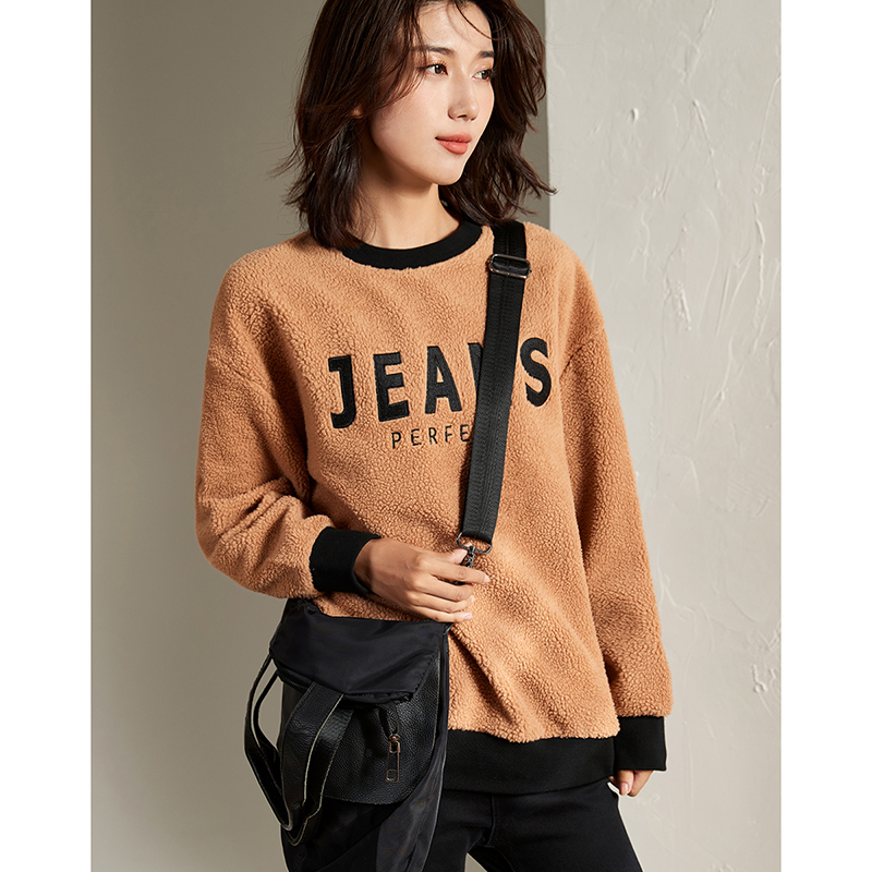 13686512.瑞品集团JEANS摇粒绒绣花卫衣