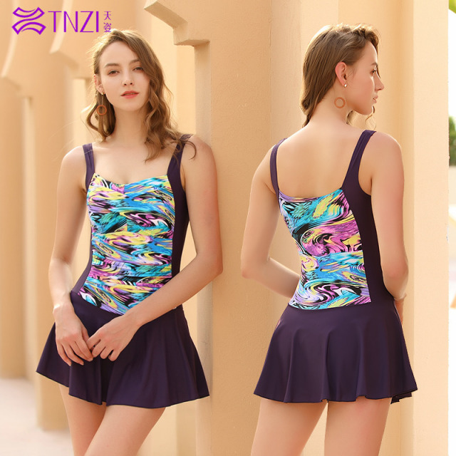 7746813.TNZI天姿连体温泉游泳衣女高级感连衣裙保守遮肚显瘦度假大码泳装