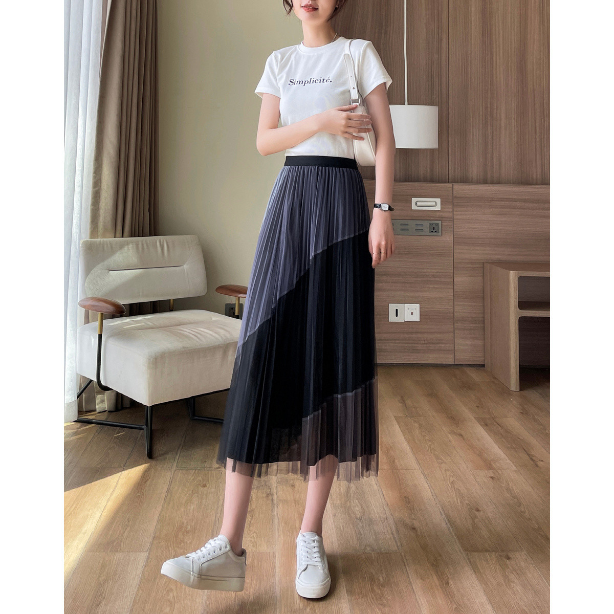7921808.正反两穿斜拼色时尚网纱半裙裙