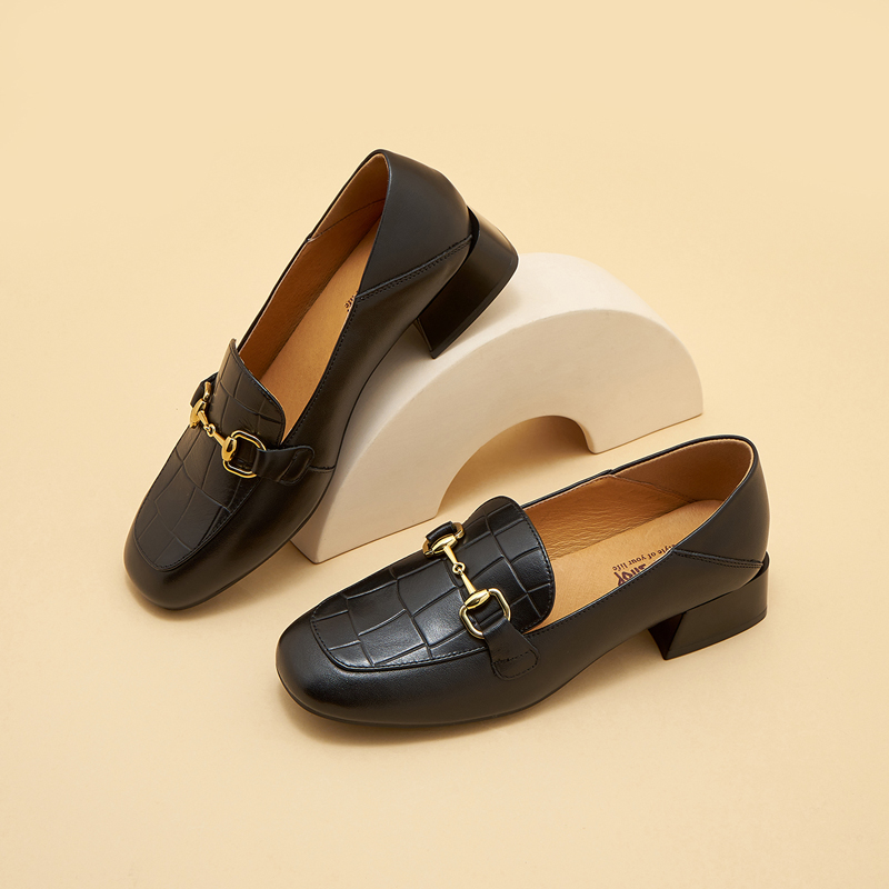 8038466.【奥卡索/Walker shop】休闲乐福鞋女鞋2022年春款气质饰扣英伦风粗跟牛皮鞋
