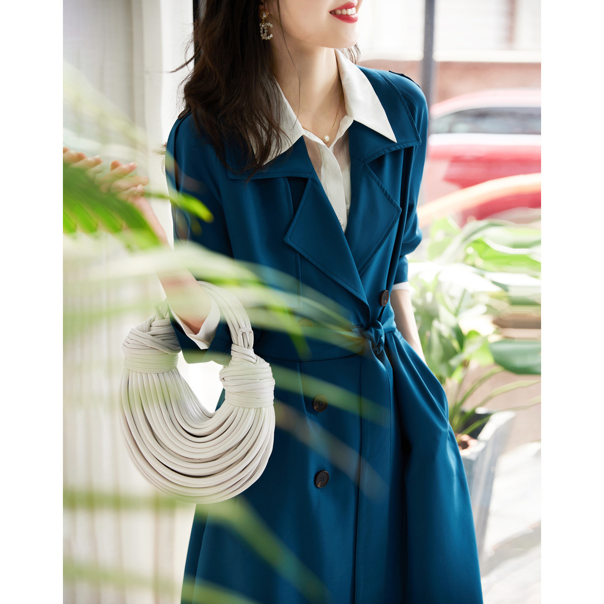 8158207.系带风衣外套