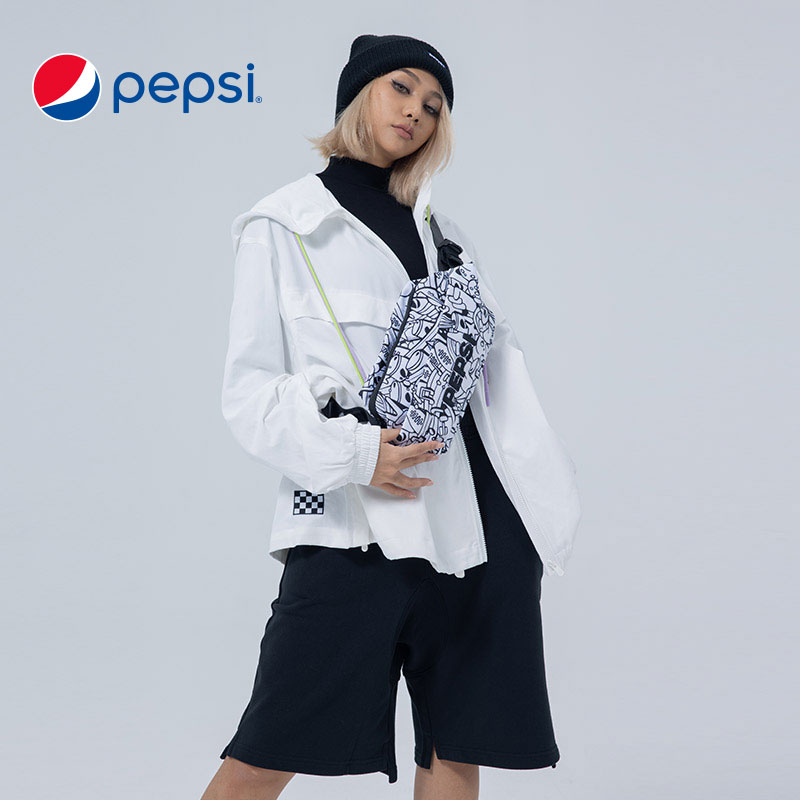 7318519.Pepsi百事  潮牌时尚胸包腰包轻便舒适运动百搭大容量