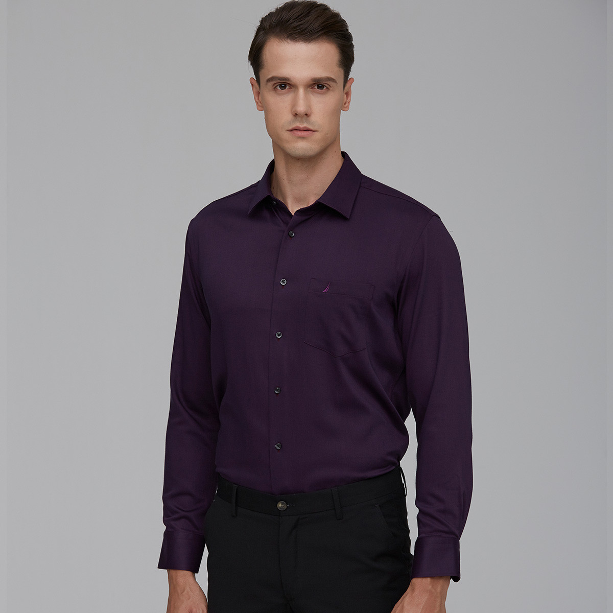 8528505.Nautica Tailored经典纯色男士长袖商务正装衬衫