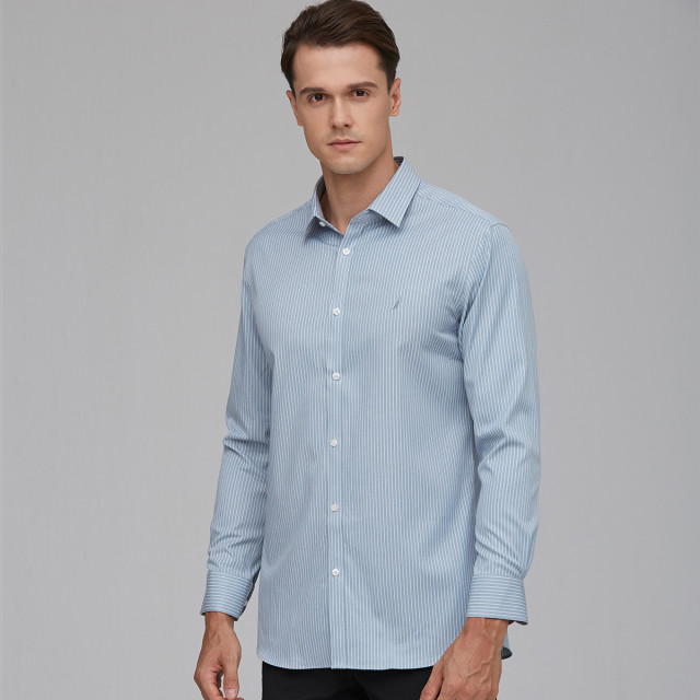 8528165.Nautica Tailored经典条纹男士长袖商务正装衬衫