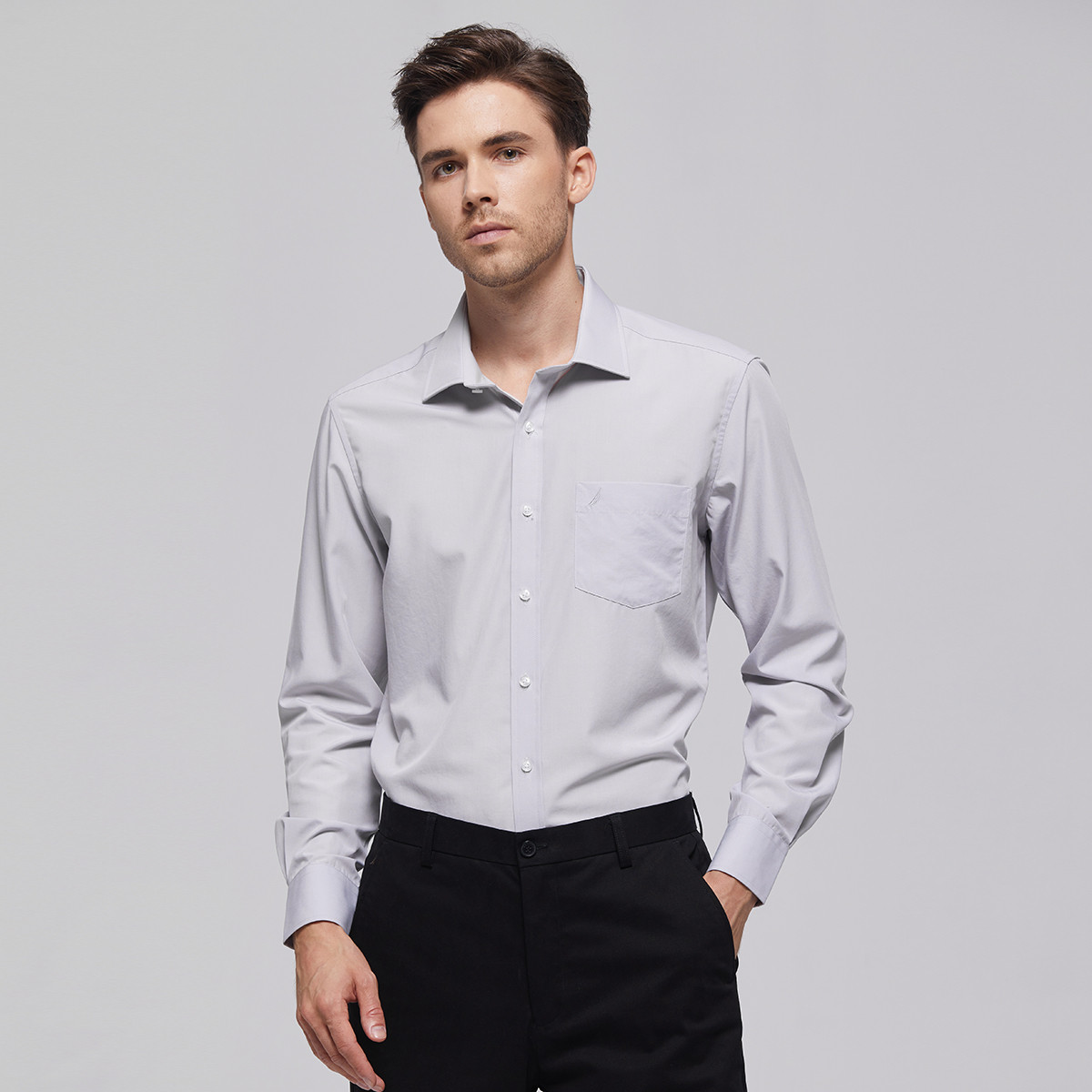 8544616.Nautica Tailored秋季衬衫男士长袖纯色透气舒适商务正装衬衣