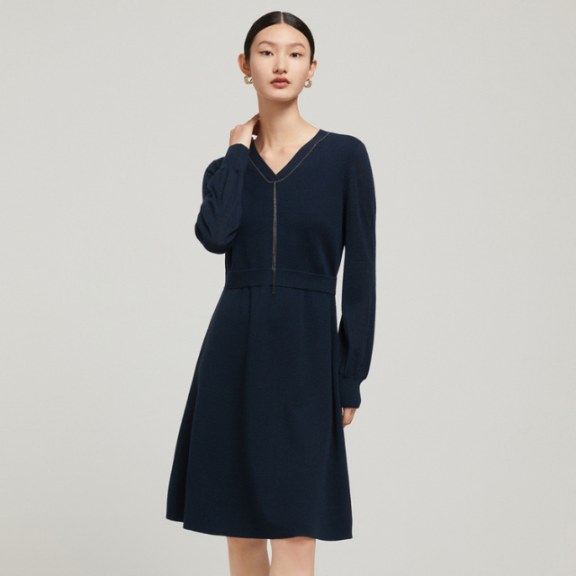 8609139.JZ玖姿美丽诺羊毛针织裙女装2022冬季新款气质V领优雅收腰连衣裙