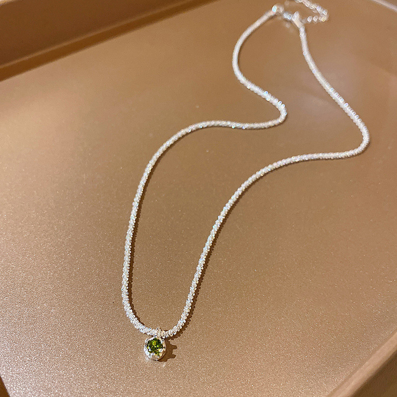 8619416.新款波光粼粼轻奢网红同款绿色锆石锁骨链