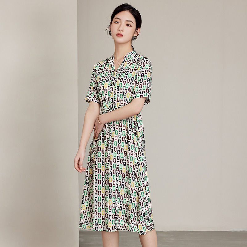 8901696.【100%桑蚕丝】兽王夏季女式连衣裙